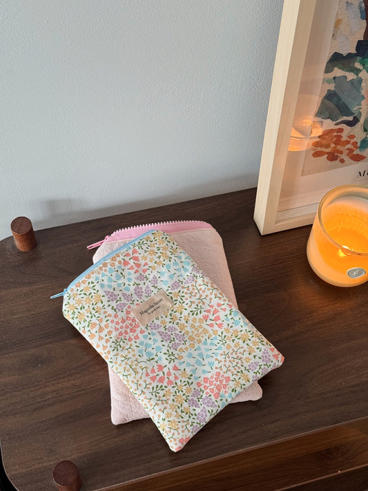 Kindle / Kobo Zipper Sleeve - Jemma
